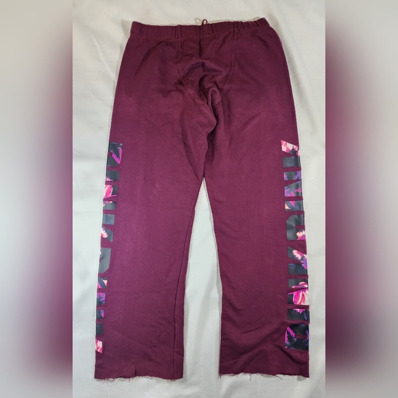 Pink Vctoria Secret Boyfriend Med Tropical Floral Boyfriend Pants Deep Ruby Rare